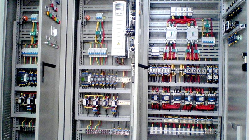 線束在電力設備柜的應用