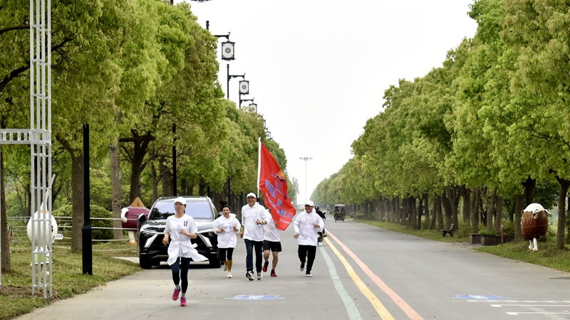 蘇州凱佰樂環澄湖跑